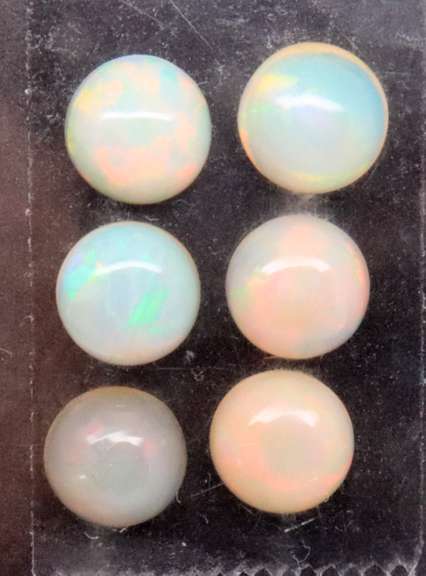 Chic Group of 6 Round Cut Opal Gemstones, 5.40 cts