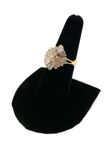 Unique Round & Baguette Diamond Cluster Ring in 14kt Yellow Gold
