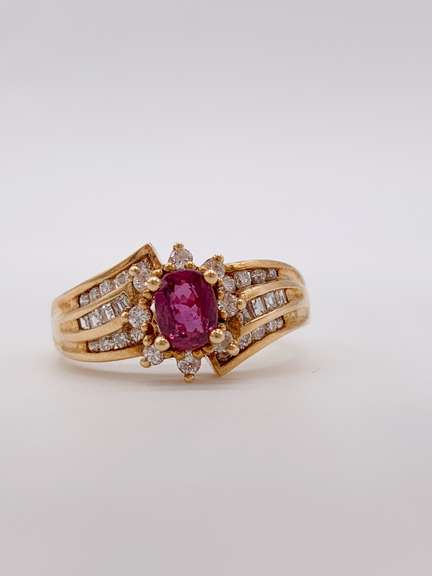 18kt Yellow Gold, Ruby, & Diamond Ring