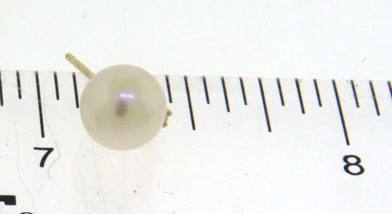Elegant Yellow Gold Pearl and Diamond Stud Earrings