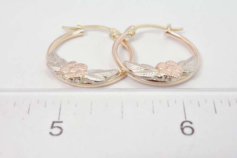 Tri-Color Flower Design Hoop Earrings in Gold