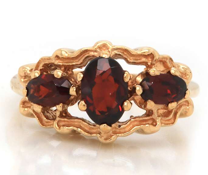 Nice Garnet Ring