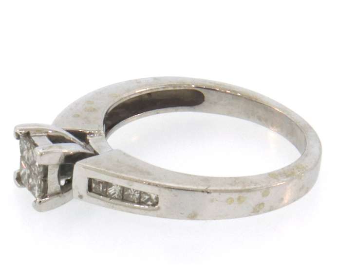14k white gold cathedral setting diamond cluster ring