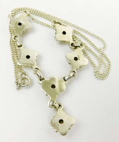 Pretty Sterling Silver Necklace of Citrines