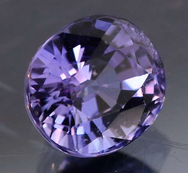 Vivid 1.45ct violet blue Tanzanite