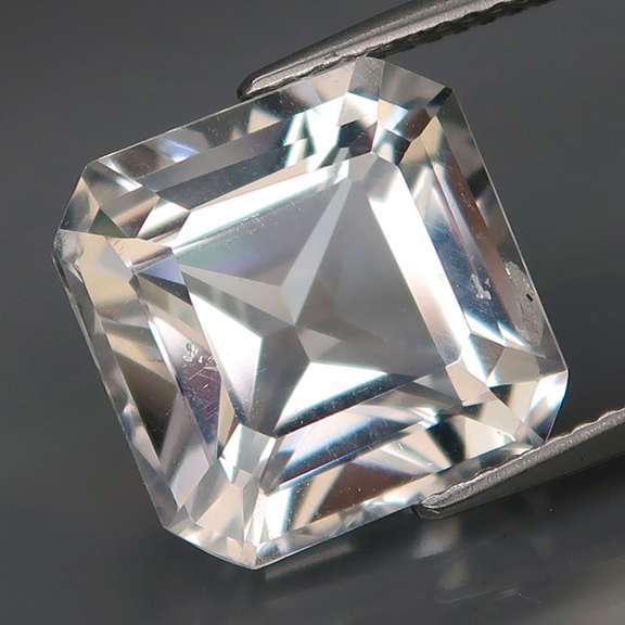 Gem grade 8.96ct high fire emerald cut Quartz