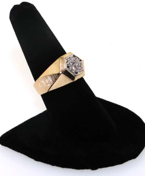 Hexigonal 14kt Yellow Gold Diamond Cluster Ring