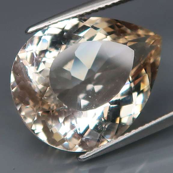 Unheated! 18.70ct champagne Imperial Topaz