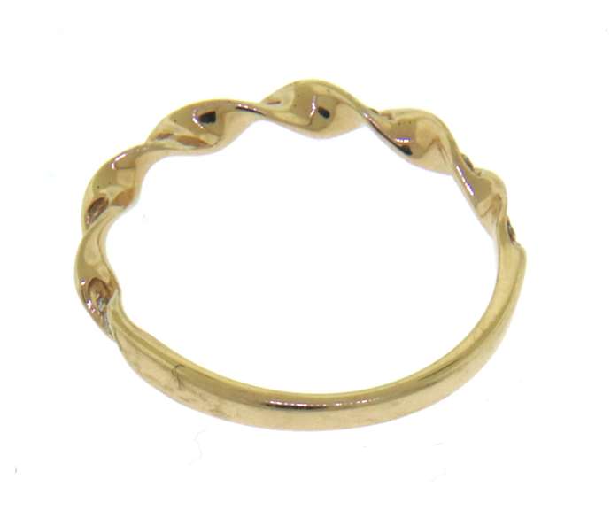 Exceptional 14kt YG Diamond Twisted Wave Band