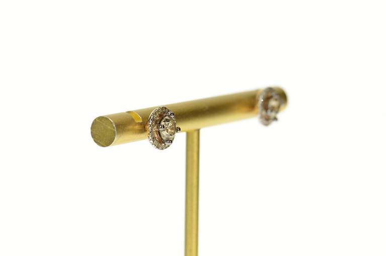 10K Rose Gold 1.01 Ctw Fancy Diamond Halo Classic Stud Earrings