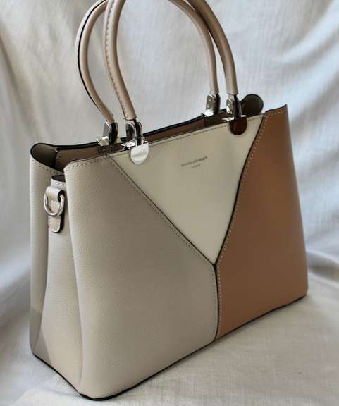 Stylish New Designer Bag By David Jones