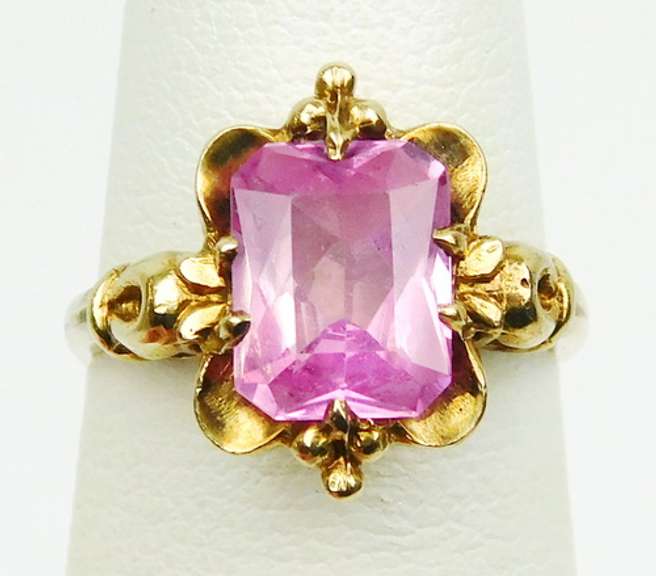 Beautiful Vintage 10K Ring with Large Pink Sapphire, 6