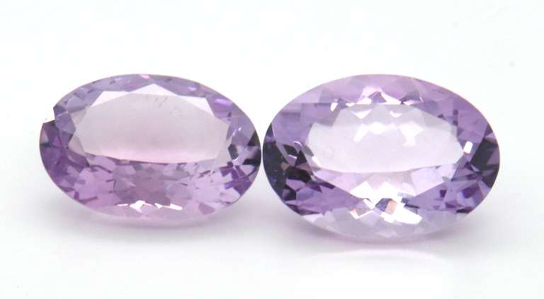 Extravagant Oval Cut Amethyst Gemstones, 30.73cts