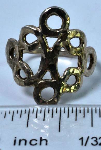 Sterling Silver Knot Ring.