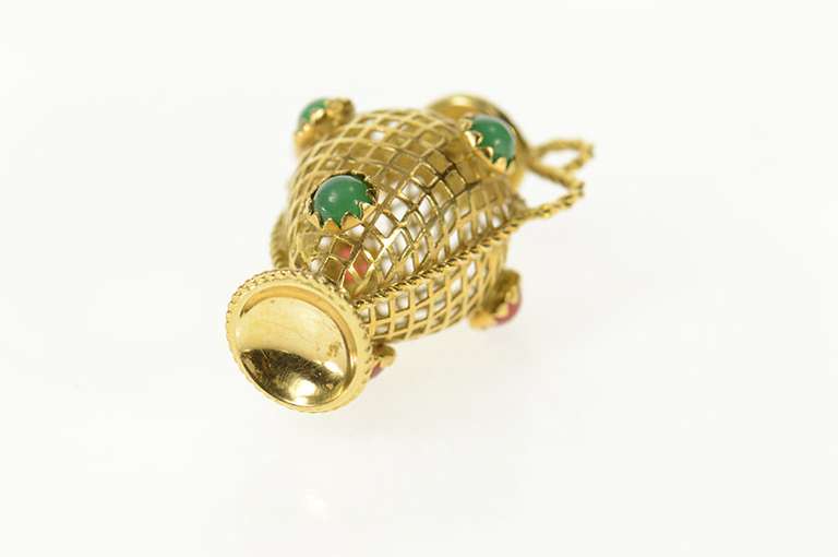 18K Yellow Gold Lattice Vase Pitcher Agate Carnelian Charm/Pendant