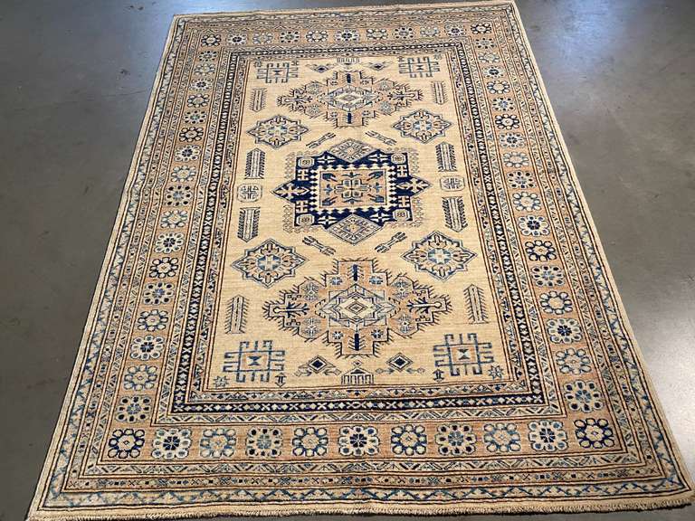 EXQUISITE KAZAK RUG 5x7