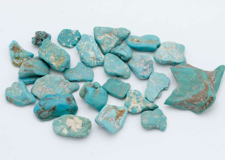 Bright Natural Tuquoise Rough