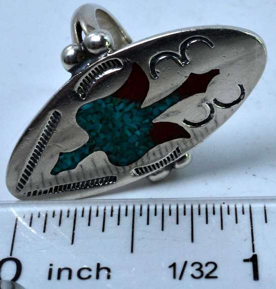 Sterling Silver Oval Ornate Ring.