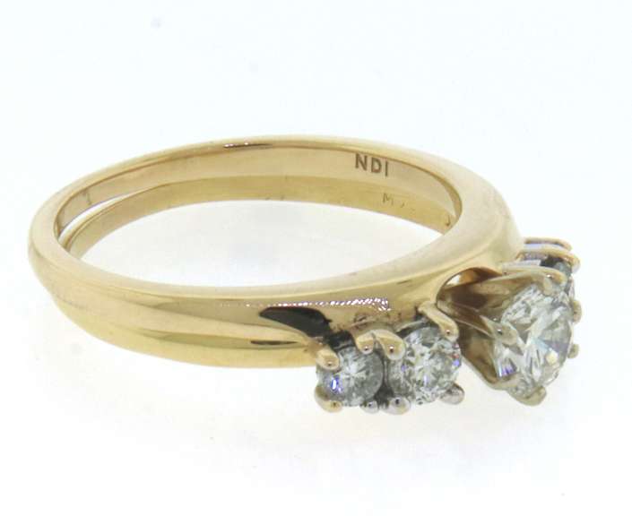 Dazzling Yellow Gold 1cts Diamond Wrap Wedding Set