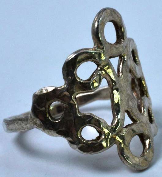 Sterling Silver Knot Ring.