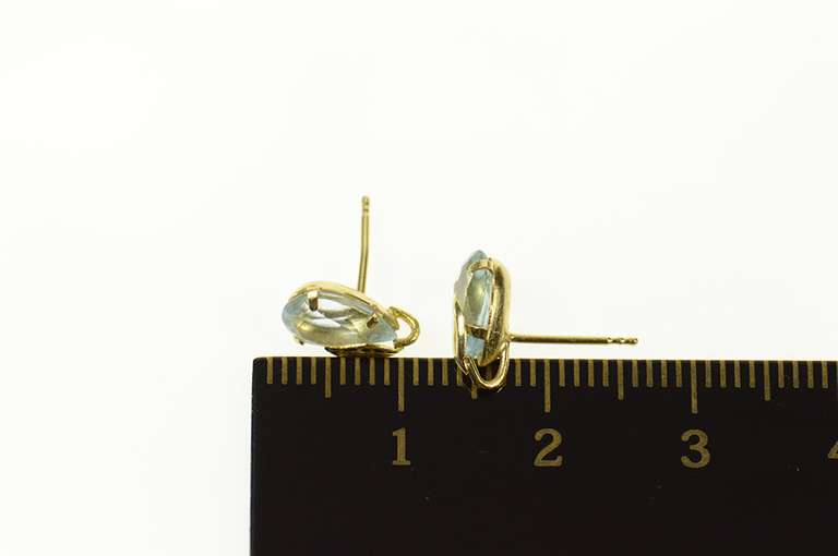 14K Yellow Gold Pear Blue Topaz Leaf Accent Classic Stud Earrings
