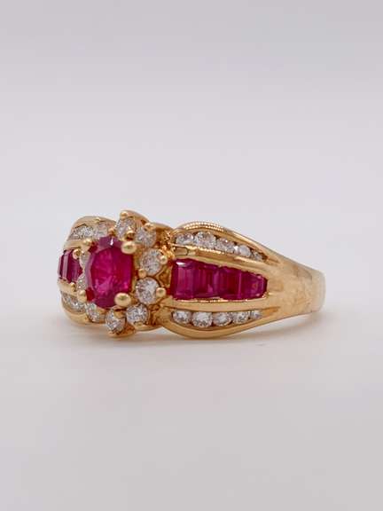18kt Yellow Gold, Ruby, & Diamond Ring