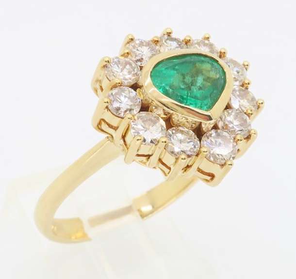 Gorgeous Emerald & Diamond Halo Ring in 18k