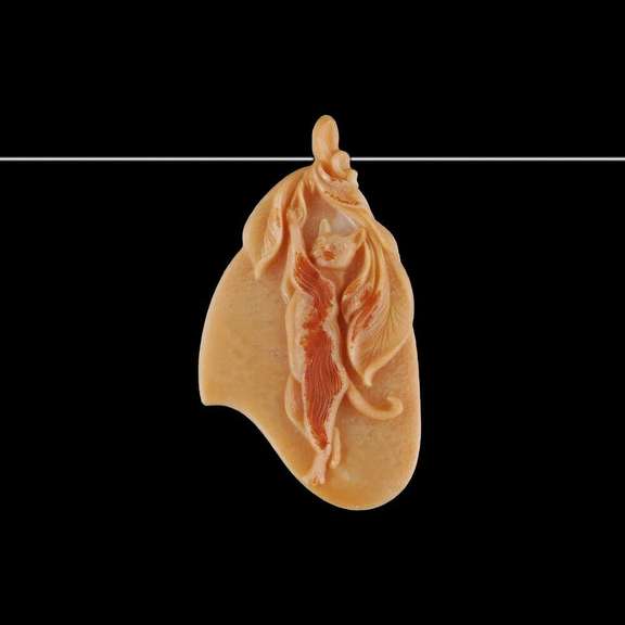 Adorable 98.67ct Red Malachite carving