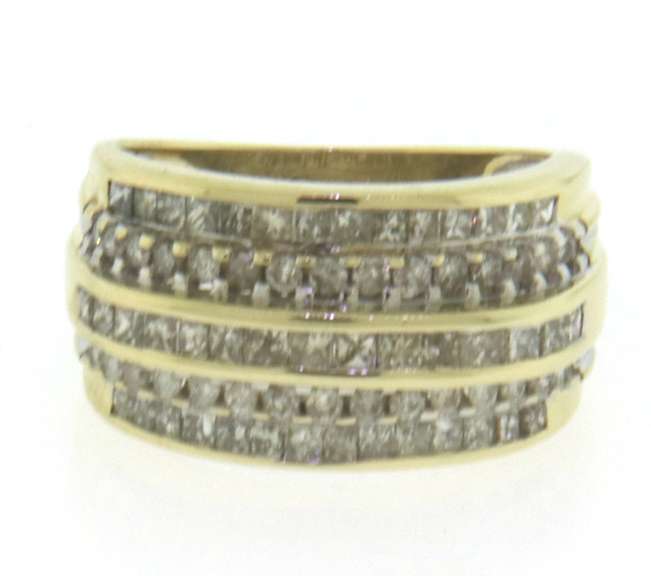 Handsome Princess and Round Diamond Band