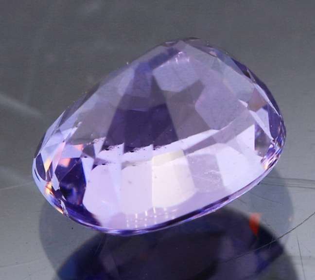 Vivid 1.47ct violet blue Tanzanite