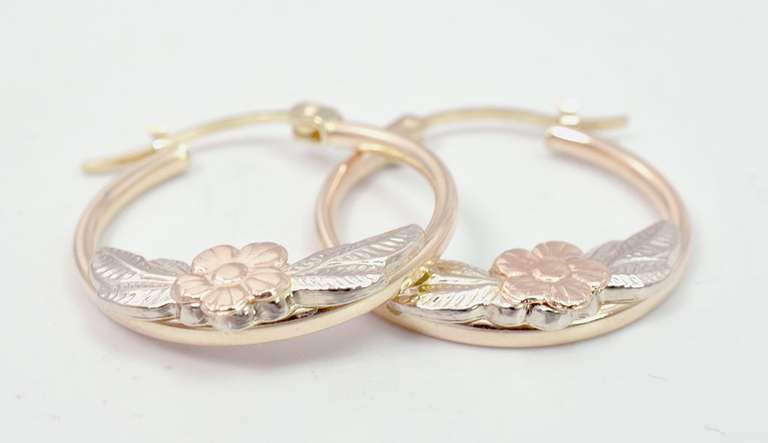 Tri-Color Flower Design Hoop Earrings in Gold