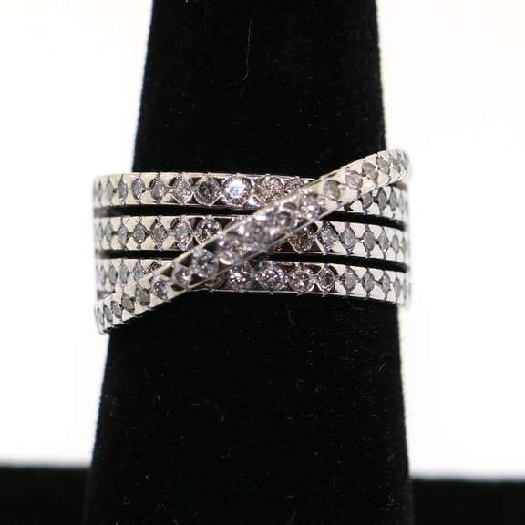14kt White Gold Quadruple Row Diamond Ring with abstract diagonal fourth row