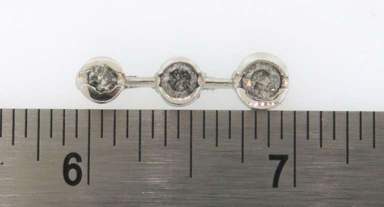 14k white gold three diamond pendant