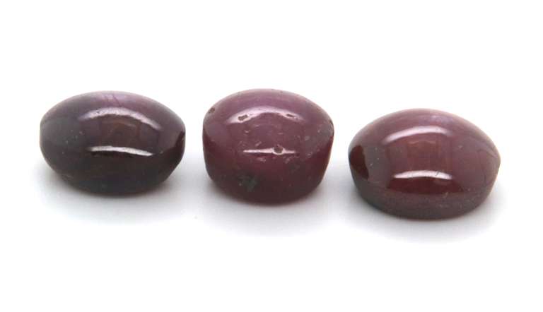 Great Group of 3 Star Ruby Cabochon gemstones, 20.56ct