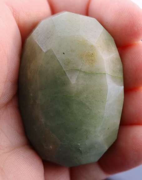 Huge 306.5ct untreated Aquamarine