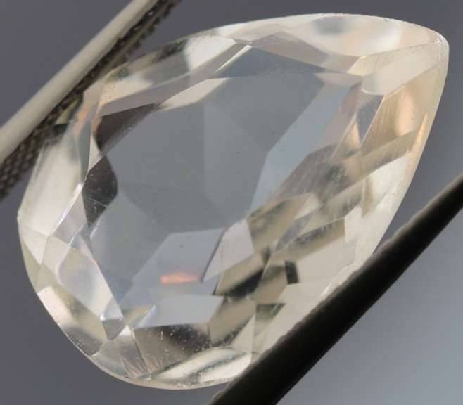 Gem grade 12.44ct pear cut Quartz