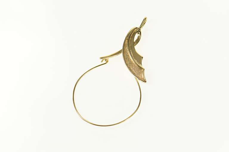 14K Yellow Gold Swirl Loop Design Charm Holder Pendant