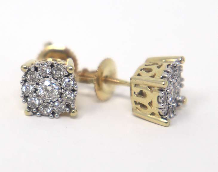 Lovely Yellow Gold Diamond Earrings