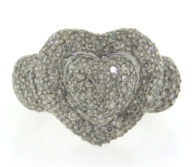 Exciting White Gold 3ctw Diamond Pave Heart Ring