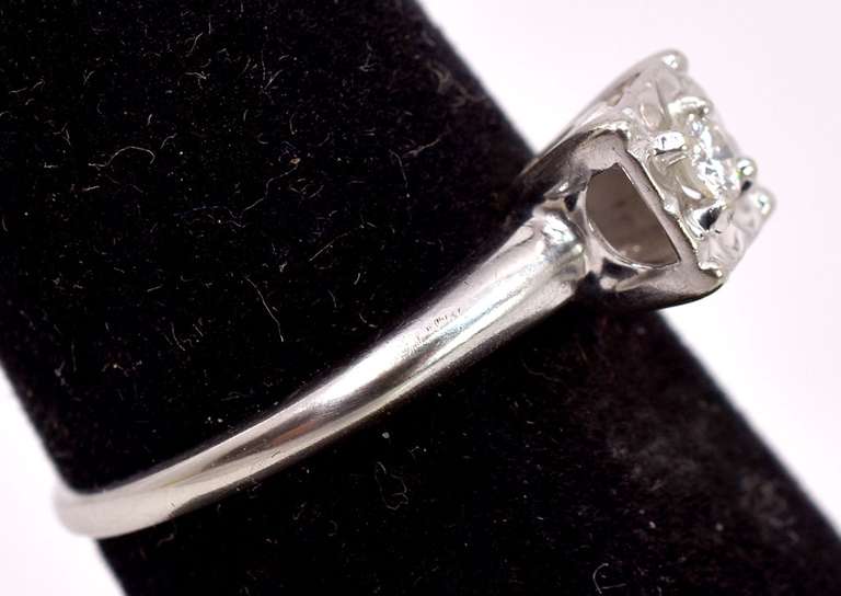 Sparkling Ladies Diamond Engangement Ring in 14K White Gold