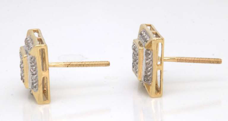 Nice Yellow Gold Diamond Sqaure Earrings