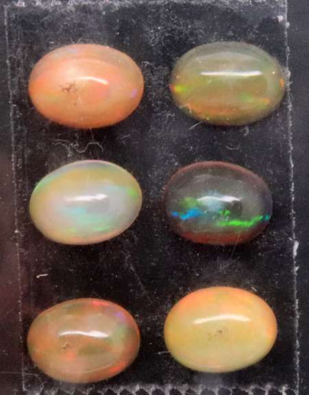 Exquisite Group of 6 Oval Cut Opal Gemstones, 5.05cts
