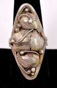 Sterling Silver Vintage Leaves Ring.