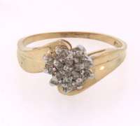 Fun 10kt Yellow Gold Diamond Cluster Ring