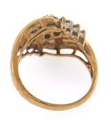 Superb 10kt yellow gold diamond cluster ring