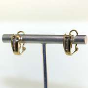 Contemporary 14kt Yellow Gold Cufflinks with Baguette Diamonds