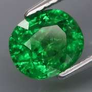 Top chrome green! 2.39ct Tsavorite garnet