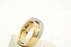 MENS WHITE AND YELLOW 14 KT DIAMOND BAND