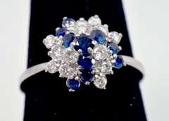 Stunning Sapphire & Diamond Ring, 18KT