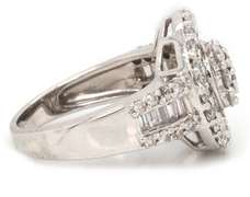 Sparkling 2.00 carat Diamond Engagement Ring in 14kt Gold